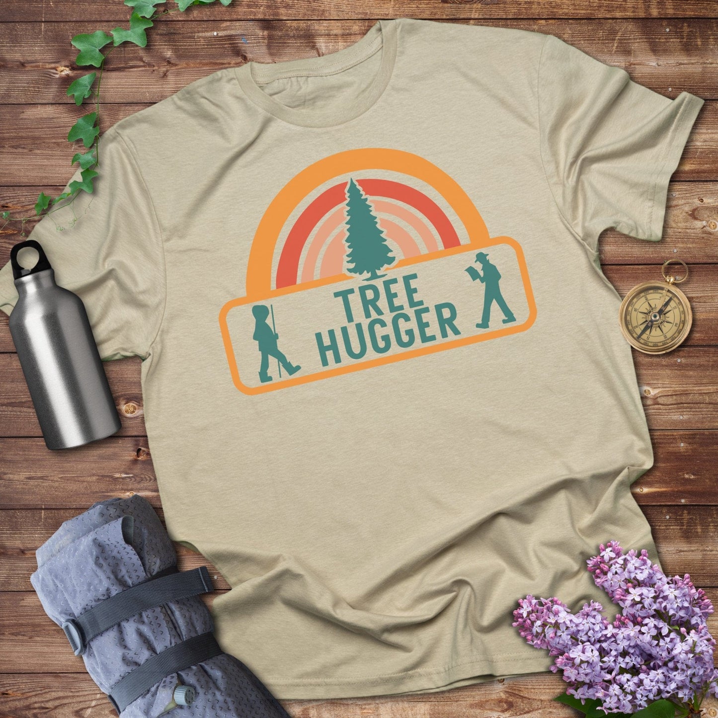 Trendy Tree Hugger Graphic Design T-Shirt