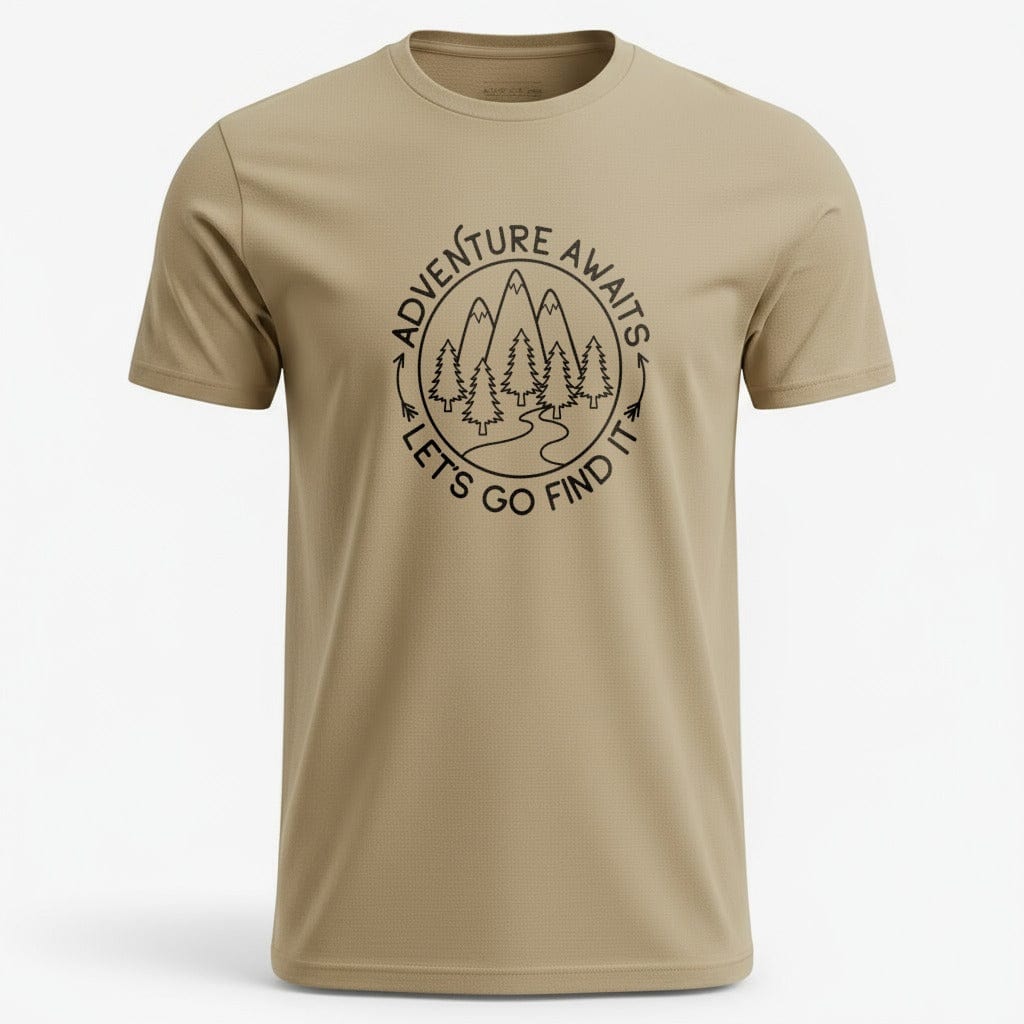 OutfitPeak Sand / S Adventure Awaits Tee